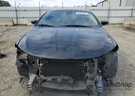 2015 Chrysler 200 Limited из США, поврежденный, VIN 1C3CCCAB9FN598398